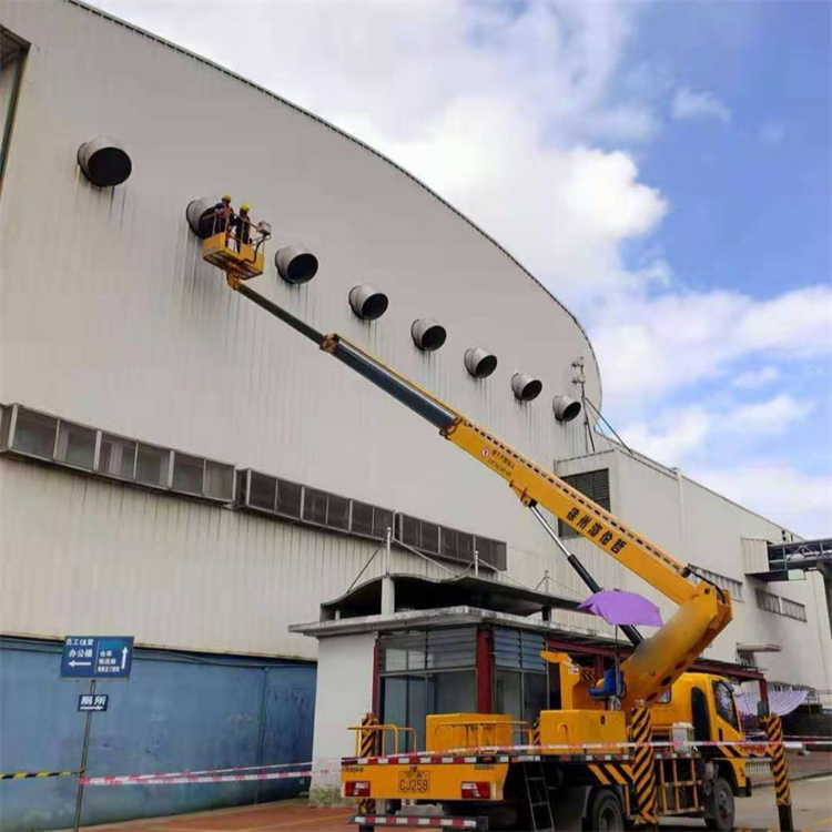 饶阳县高空作业车出租服务：专业广告牌安装解决方案